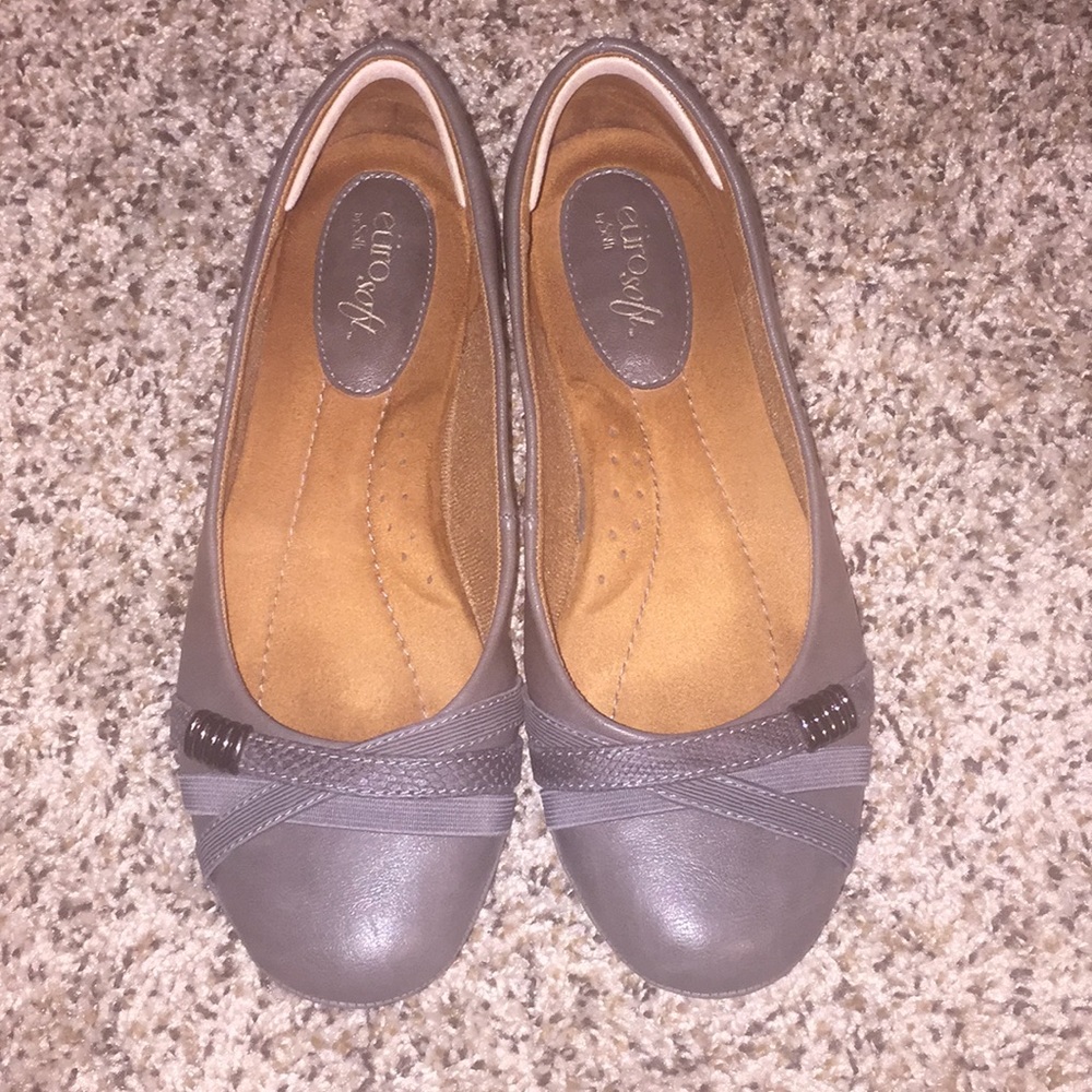 Eürosoft “Shaina” flats in gray.  With box!